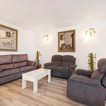 Casa Cani Апартаменты Малага